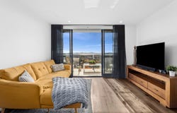 129/11 Irving Street, Phillip, ACT 2606