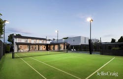 17 Hanby Street, Brighton, Vic 3186