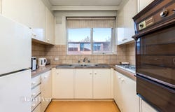 12/329 Dandenong Road, Prahran, Vic 3181