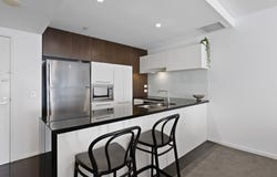 503/89 Surf Parade, Broadbeach, Qld 4218