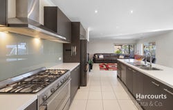 12 Dawkins Avenue, Fraser Rise, Vic 3336