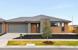 2 Ballina Crescent, Donnybrook, Vic 3064