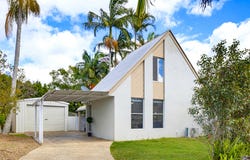 12 Reynolds Close, Woombye, Qld 4559
