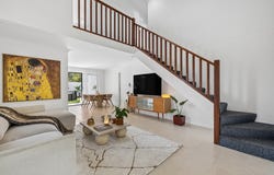 1301/2 Gentain Drive, Arundel, Qld 4214