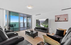 26304 Ephraim Island, Paradise Point, Qld 4216