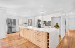 4 Kerry Close, Wellington Point, Qld 4160