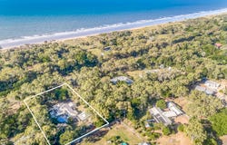231 Sylvan Drive, Moore Park Beach, Qld 4670