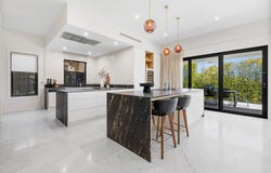 16 Earlwood Drive, Wheelers Hill, Vic 3150