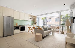 4/154  Glenayr Avenue, Bondi Beach, NSW 2026