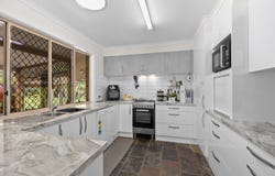3 Snowgum Court, Landsborough, Qld 4550