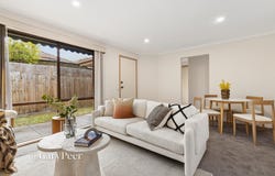 2/319 Nepean Highway, Brighton East, Vic 3187