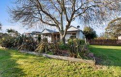 105 Lake Bunga Beach Road, Lake Bunga, Vic 3909