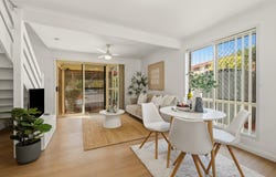 20/3 Costata Street, Hillcrest, Qld 4118