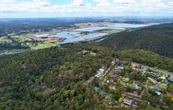 19 Roberts Parade, Hawkesbury Heights, NSW 2777