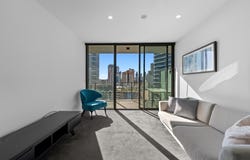 24/14 Elizabeth Avenue, Broadbeach, Qld 4218