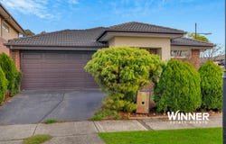 50 Linden Tree Way, Cranbourne North, Vic 3977