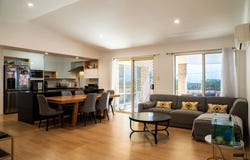 2 Ryan Crescent, Woolgoolga, NSW 2456