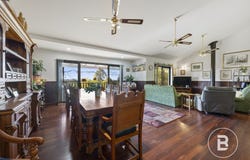 42 Wild Grape Road, Redbank, Vic 3477
