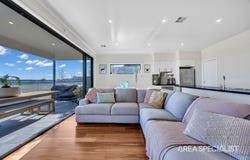 14 Nanton Close, Lara, Vic 3212