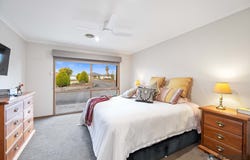 14 Springbank Way, Brookfield, Vic 3338