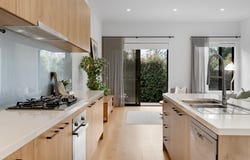 2/46 Vinter Avenue, Croydon, Vic 3136