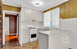 32 Avondale Street, Springvale, Vic 3171