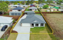 19 Cattell Crescent, Pittsworth, Qld 4356