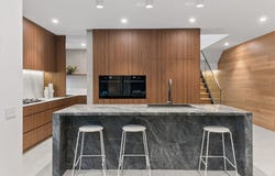 82 Venice Street, Mornington, Vic 3931