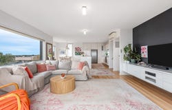 2 Leonard Court, Wandana Heights, Vic 3216