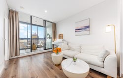 2004/150 Pacific Highway, North Sydney, NSW 2060