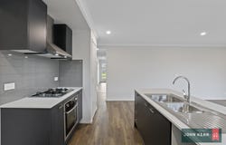 3A or 3B Caldwell Street, Moe, Vic 3825