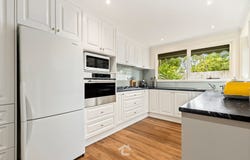 10 Pippin Court, The Basin, Vic 3154