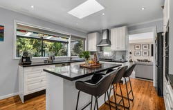 326 The Parkway, Bradbury, NSW 2560