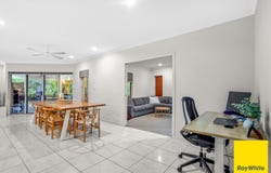 2 Oakville Parade, Trinity Park, Qld 4879