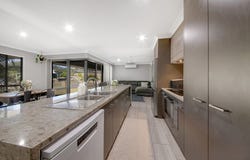 40 Koolivoo Parade, Boyne Island, Qld 4680
