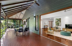 6-8 Frond Close, Redlynch, Qld 4870