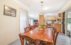 86 Simpsons Road, Bullyard, Qld 4671