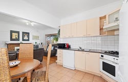 60 Surrey Road, Blackburn North, Vic 3130