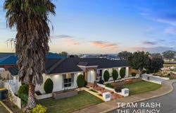 24 Urquhart Court, Canning Vale, WA 6155