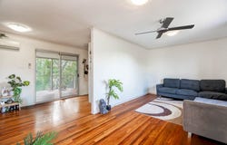 16 Coachwood Street, Crestmead, Qld 4132