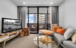 1006/19 Deshon Street, Woolloongabba, Qld 4102