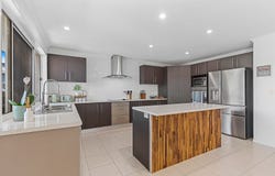 8 Adori Drive, Mountain Creek, Qld 4557