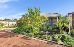 1/70 Rodoreda Crescent, Ravenswood, WA 6208