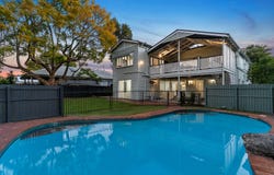 160 Appel Street, Graceville, Qld 4075