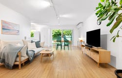 1/6 Pear Street, Greenslopes, Qld 4120