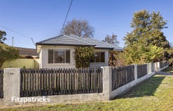 30 Higgins Avenue, Wagga Wagga, NSW 2650