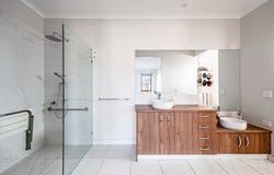 10 Gamesley Avenue, Werribee, Vic 3030