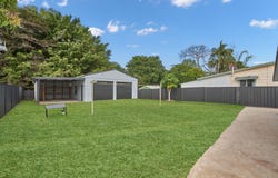 35 Saw Street, Machans Beach, Qld 4878