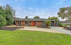 23 Culloden Road, Duncraig, WA 6023