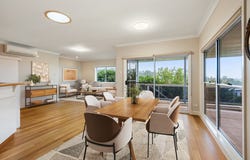 1D James Street, Redwood, Qld 4350